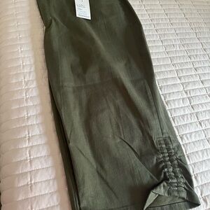 Croft & Barrow Olive Green Capris
